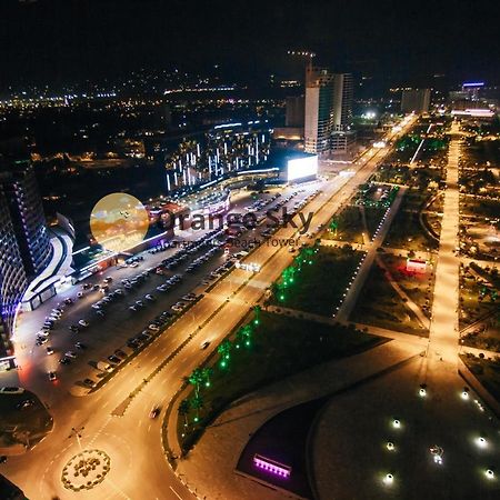 Orange Sky Apartments Beach Tower Батуми Экстерьер фото