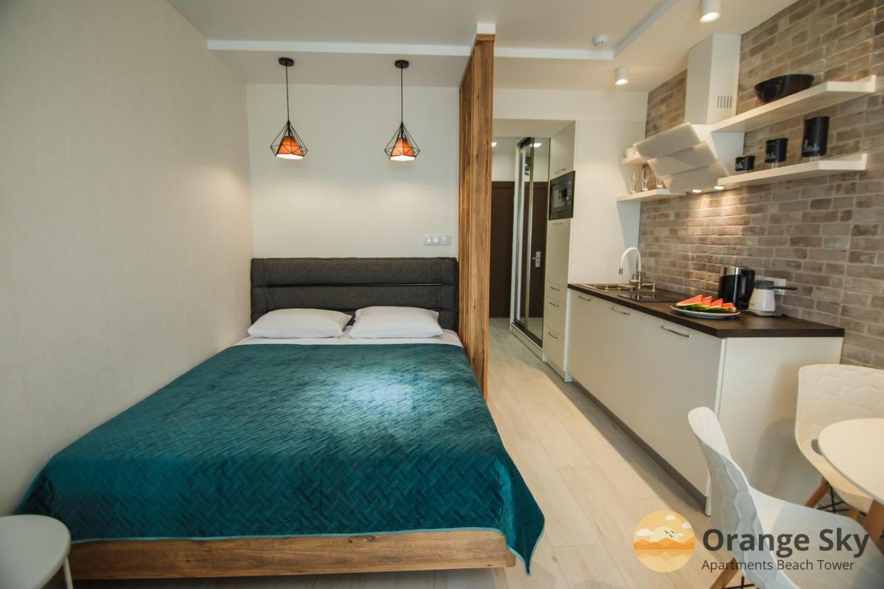 Orange Sky Apartments Beach Tower Батуми Экстерьер фото