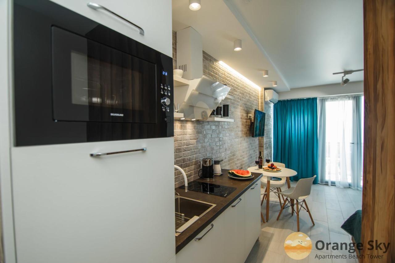Orange Sky Apartments Beach Tower Батуми Экстерьер фото